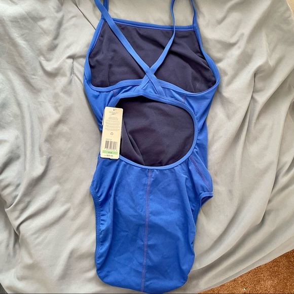 Speedo Solid Endurance + Crossback One Piece Swimsuit - Picture 9 of 9